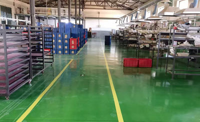 Hebei Xiangte Seal Technology Co., Ltd. производственная линия производителя